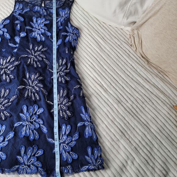 Adrianna Papell Embroidered Mesh Sheath Dress Navy Blue Size 8 Cocktail Holiday - Picture 7 of 12
